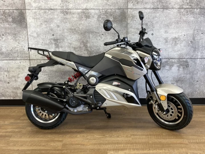 2024 Scootterre AR-50 