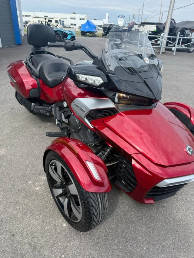 CAN-AM SPYDER F3-T  2016