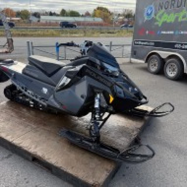 Polaris Indy 850  2021