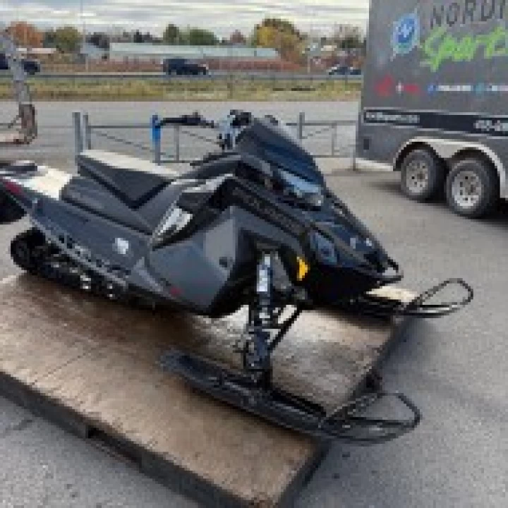 2021 Polaris Indy 850 