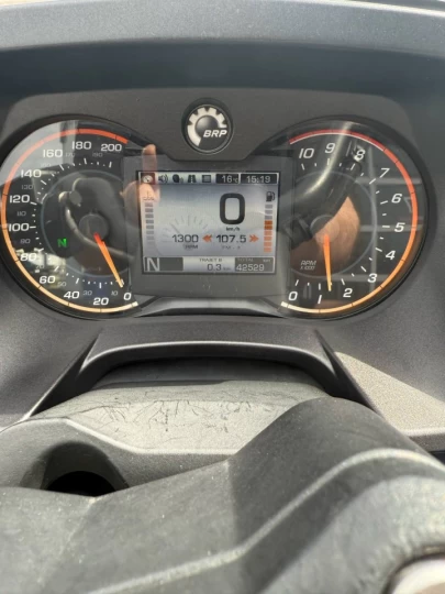 2016 CAN-AM SPYDER F3-T 